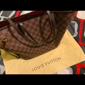 Louis Vuitton Damier Neverfull MM